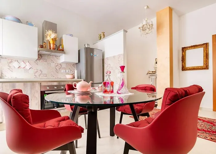 Elegante E Tranquillo Apartment